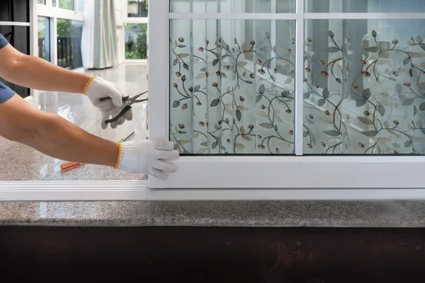 Inspecting Window Hinges For Damage